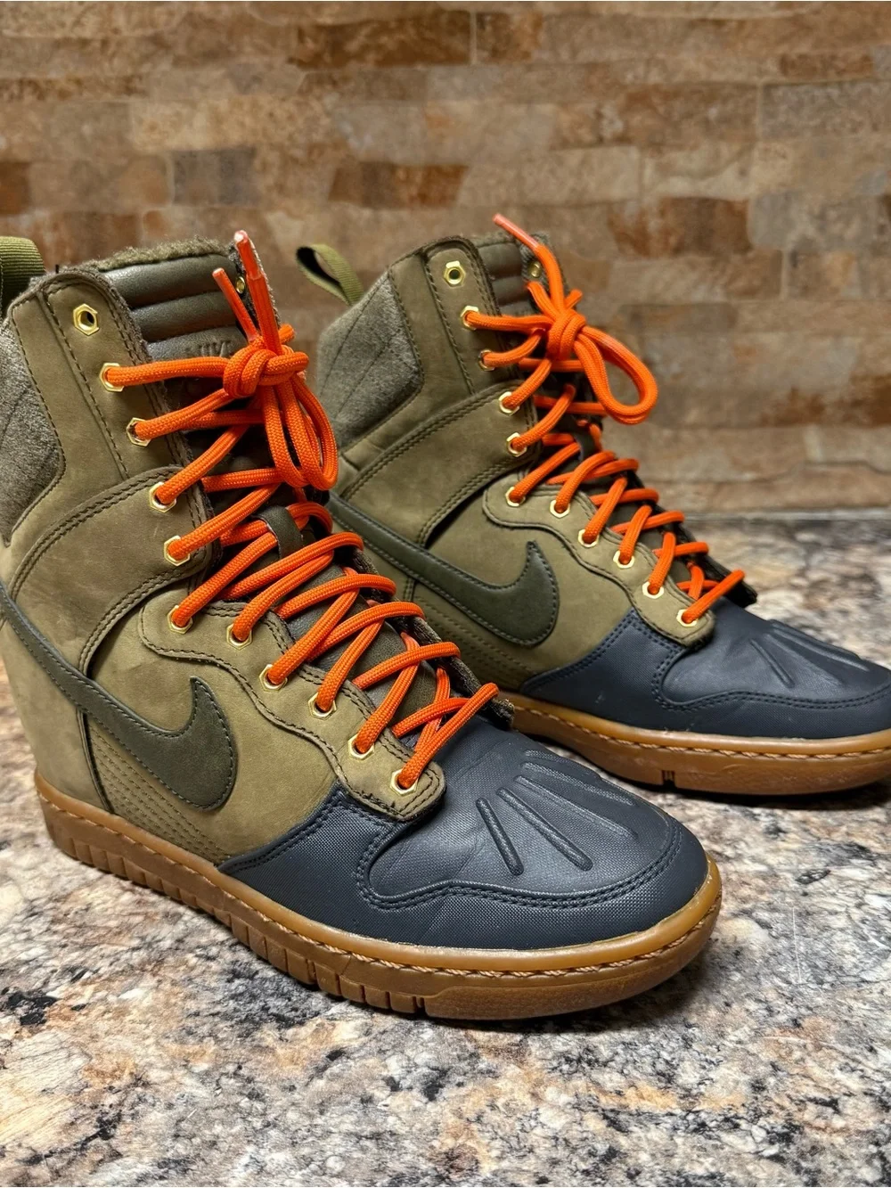 Nike Dunk Sky Hi Dark Loden Wedge Size 6.5 Shoe Sneaker Boot Green Orange